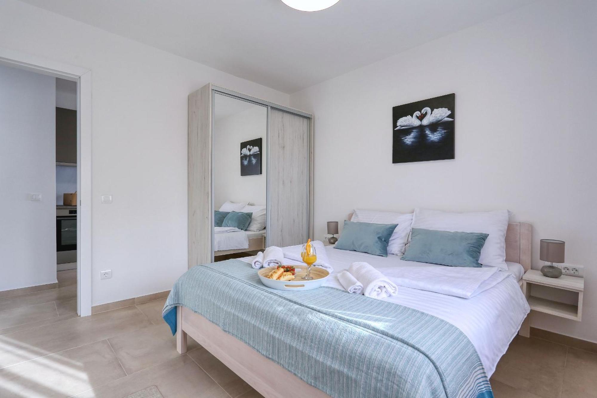 Bonaca With Jacuzzi Privlaka (Zadar)