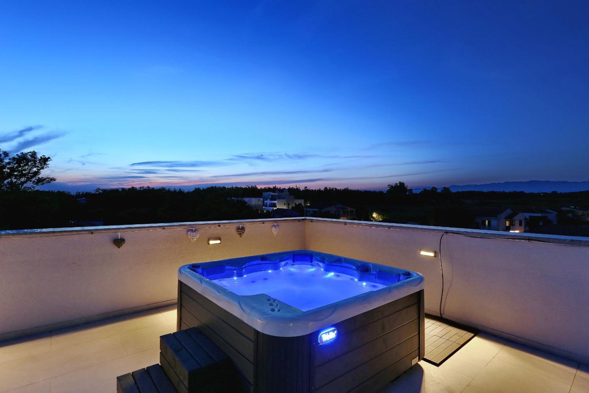 Appartamento Bonaca With Jacuzzi Privlaka (Zadar)