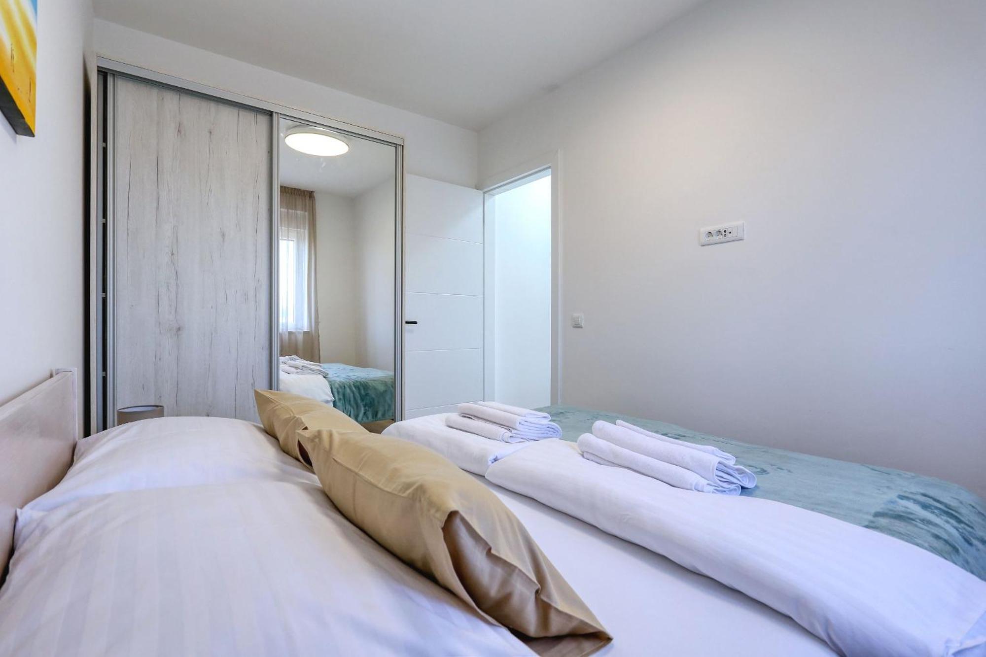Appartamento Bonaca With Jacuzzi Privlaka (Zadar)
